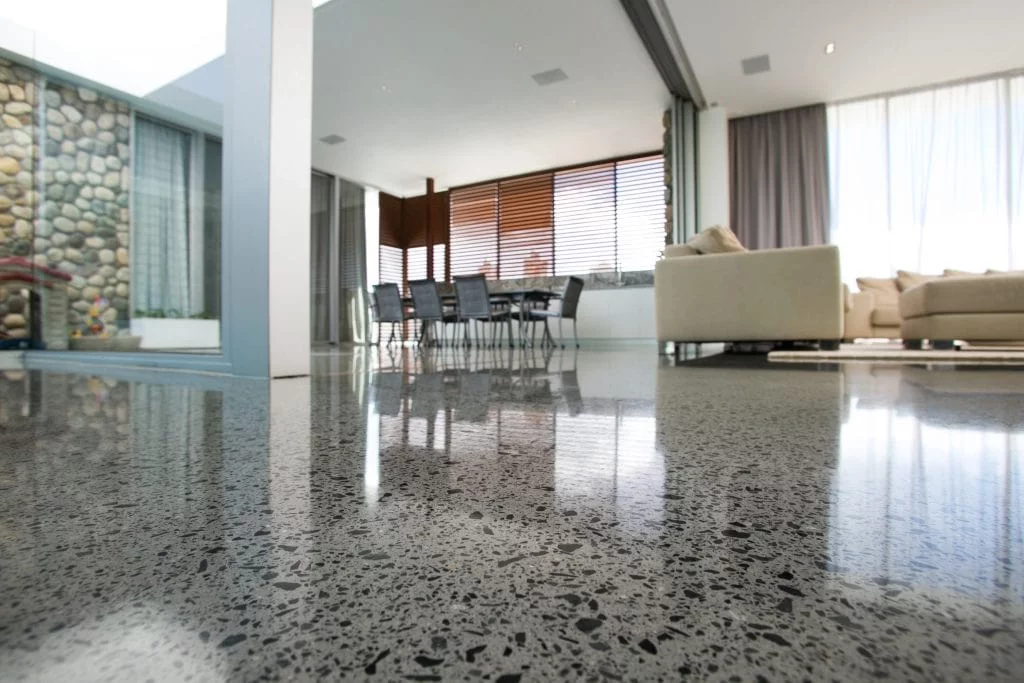 Decorative concrete veneer